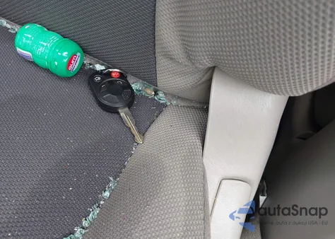 2008 Ford Escape Xlt z USA, uszkodzony, nr VIN 1FMCU03Z78KC83102